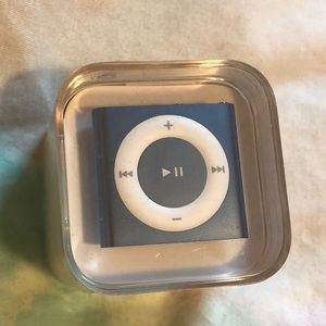 Brand new 4th generation 2G iPod shuffle